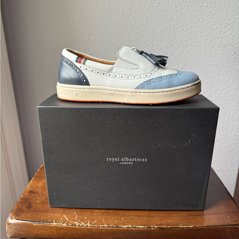 Royal Albatross Women's Grace Golf Slip On Blue and White Shoes - Picture 3 of 7